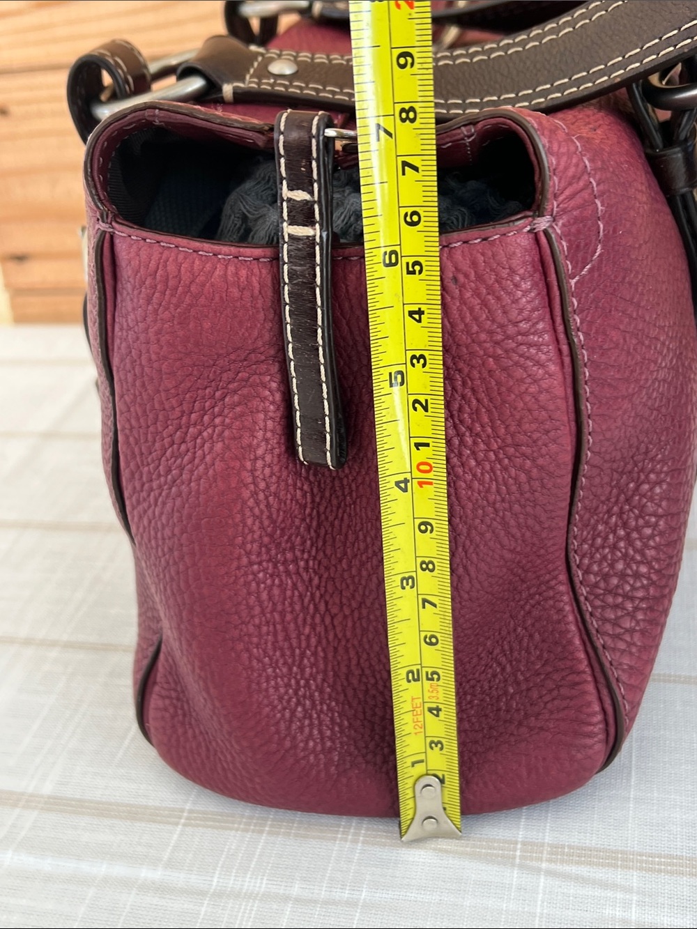 Coach Wine Red Leather Shoulder Bag with Dark Brown Straps - Picture 9 of 9